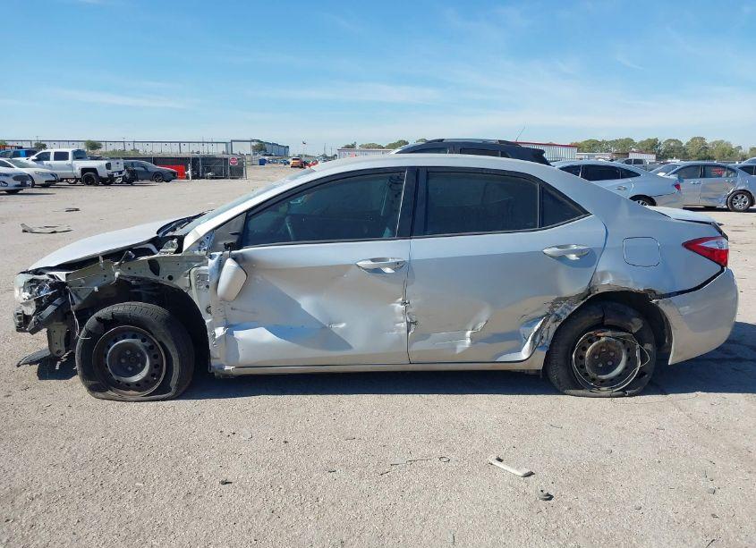 Photo 15 of 2016 Toyota Corolla L (VIN 5YFBURHE1GP494483)