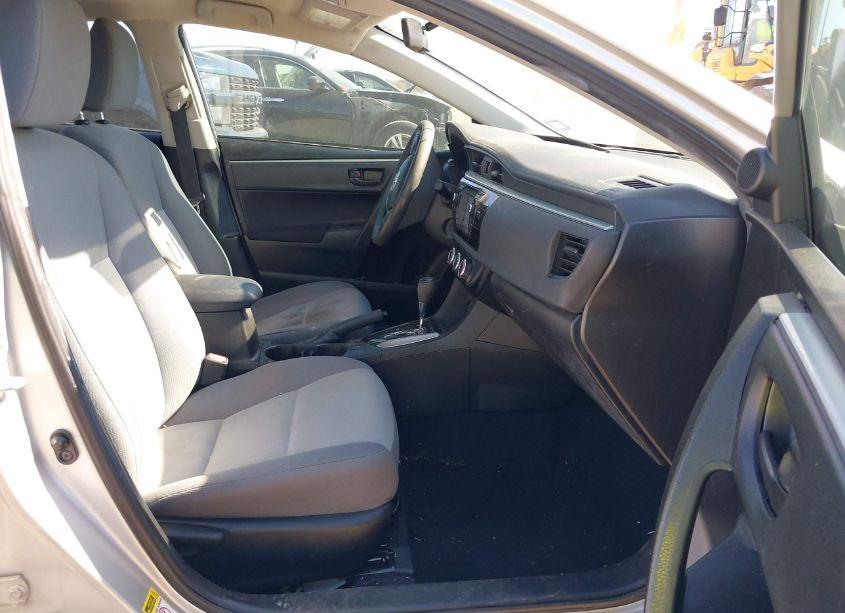 Photo 5 of 2016 Toyota Corolla L (VIN 5YFBURHE1GP494483)