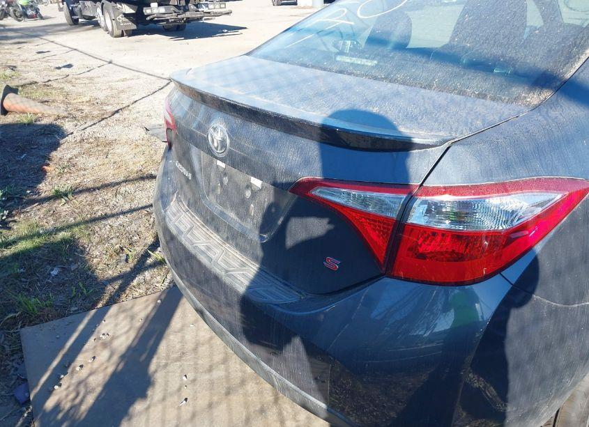 Photo 4 of 2016 Toyota Corolla S PREMIUM (VIN 5YFBURHE1GP513033)