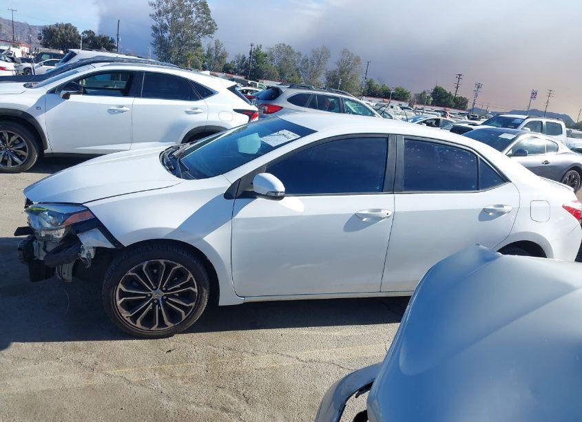 Photo 14 of 2016 Toyota Corolla S PLUS (VIN 5YFBURHE1GP532942)