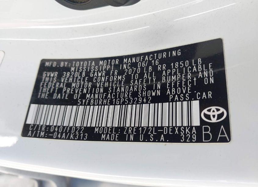 Photo 9 of 2016 Toyota Corolla S PLUS (VIN 5YFBURHE1GP532942)