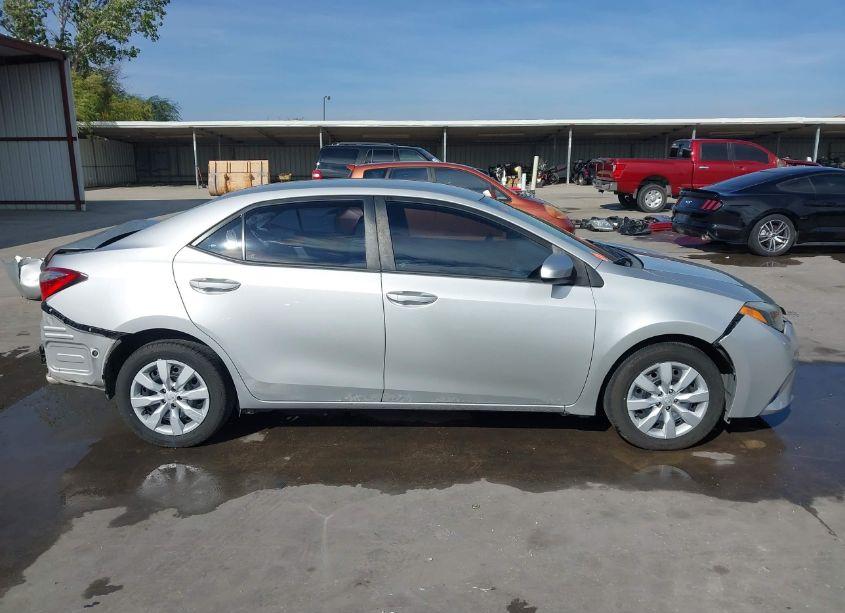 Photo 14 of 2016 Toyota Corolla LE (VIN 5YFBURHE1GP533573)