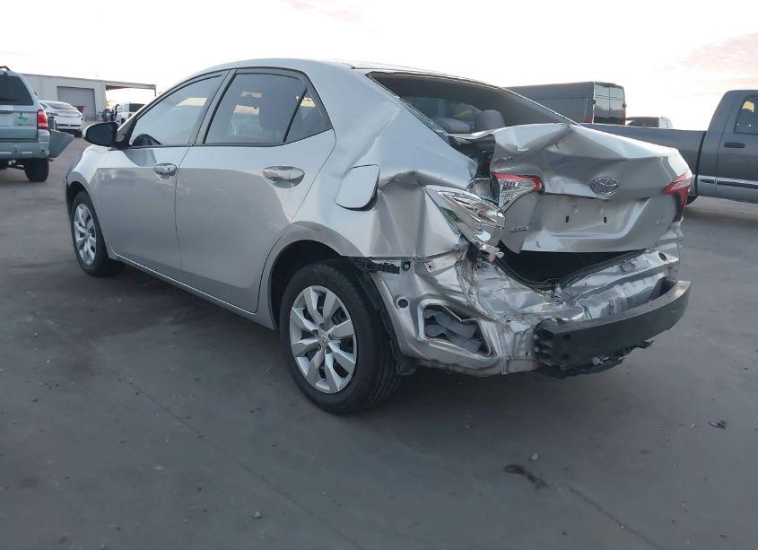 Photo 3 of 2016 Toyota Corolla LE (VIN 5YFBURHE1GP533573)