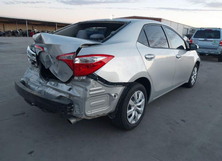 Photo 4 of 2016 Toyota Corolla LE (VIN 5YFBURHE1GP533573)