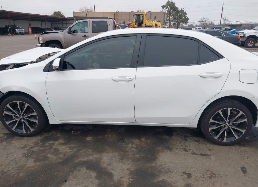 Photo 15 of 2016 Toyota Corolla S PLUS (VIN 5YFBURHE1GP536859)