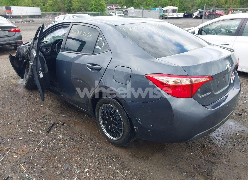 Photo 3 of 2017 Toyota Corolla LE (VIN 5YFBURHE1HP587196)