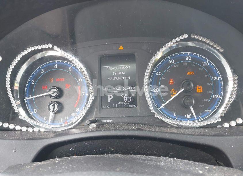 Photo 7 of 2017 Toyota Corolla LE (VIN 5YFBURHE1HP587196)