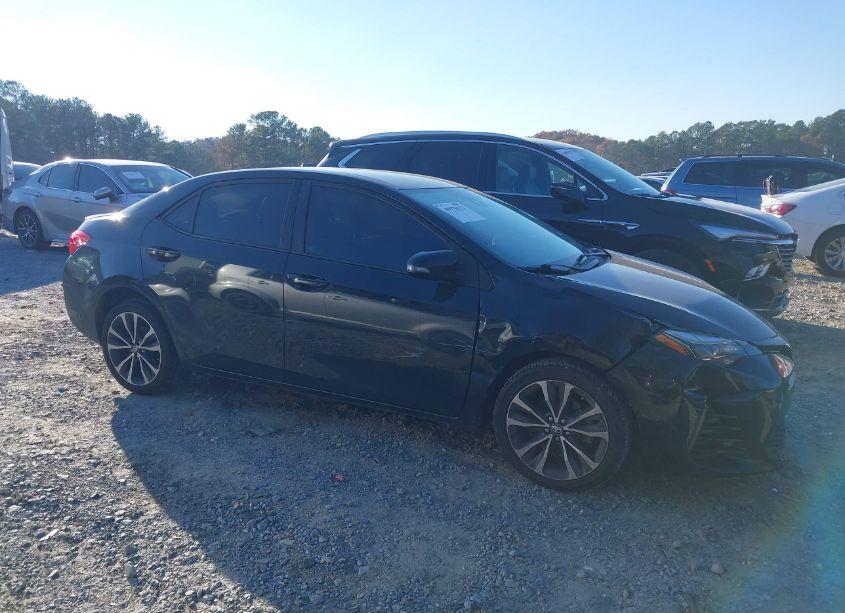 Photo 13 of 2017 Toyota Corolla SE (VIN 5YFBURHE1HP594665)