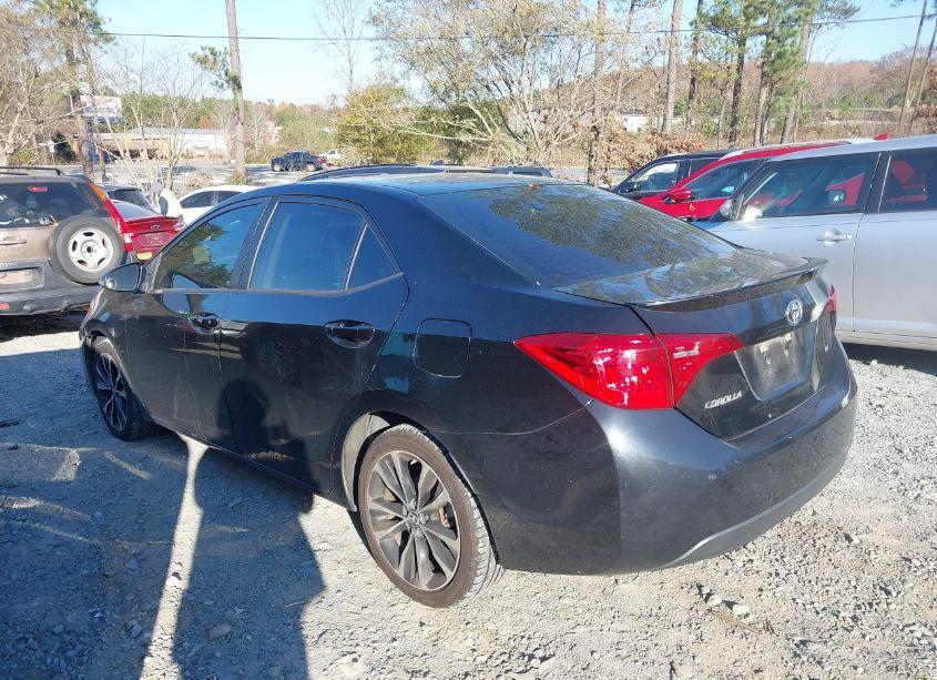 Photo 14 of 2017 Toyota Corolla SE (VIN 5YFBURHE1HP594665)