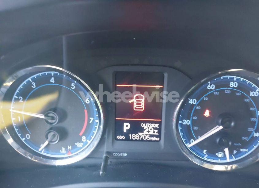 Photo 7 of 2017 Toyota Corolla LE (VIN 5YFBURHE1HP597341)