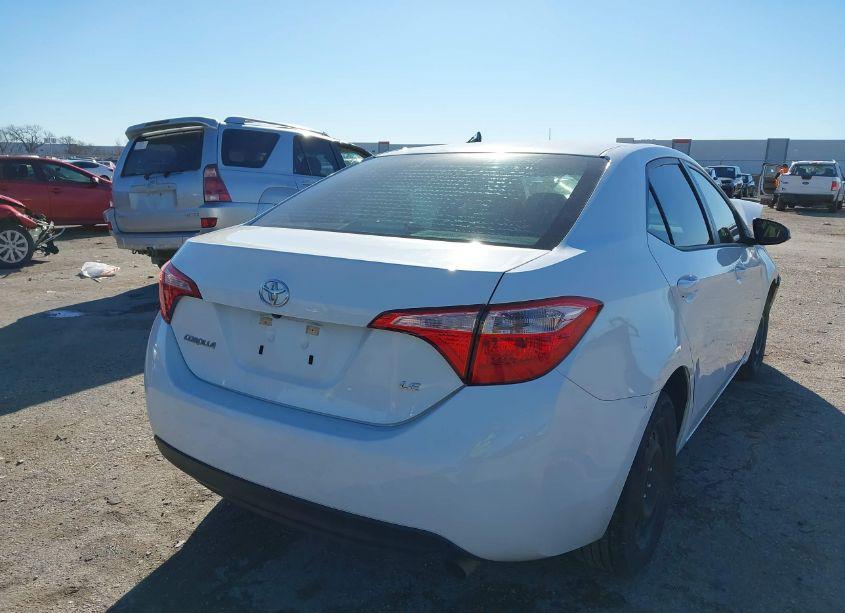 Photo 4 of 2017 Toyota Corolla LE (VIN 5YFBURHE1HP598005)