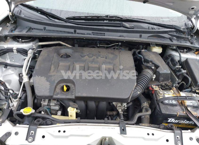 Photo 10 of 2017 Toyota Corolla SE SPECIAL EDITION (VIN 5YFBURHE1HP599770)