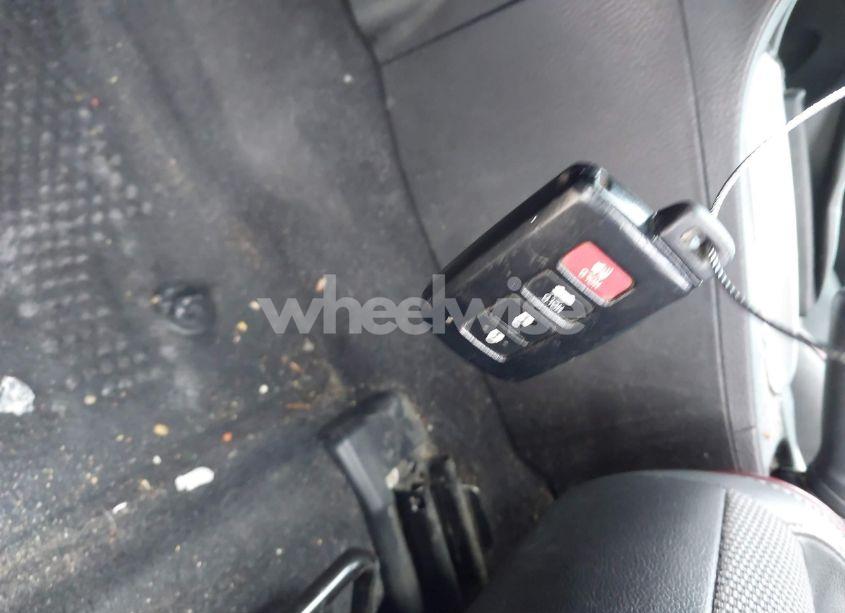 Photo 11 of 2017 Toyota Corolla SE SPECIAL EDITION (VIN 5YFBURHE1HP599770)