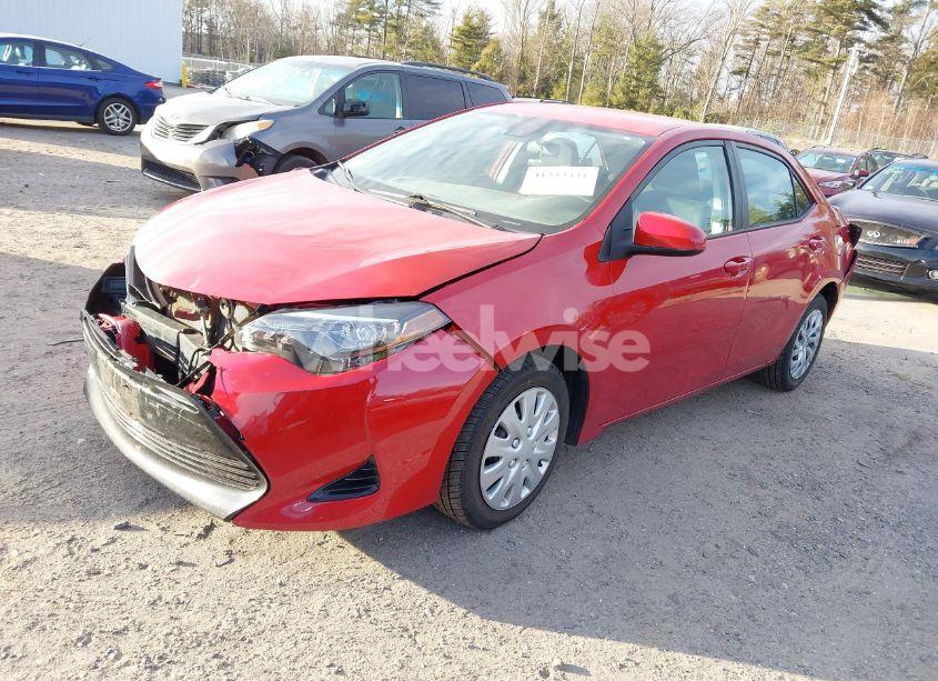 Photo 2 of 2017 Toyota Corolla LE (VIN 5YFBURHE1HP625123)