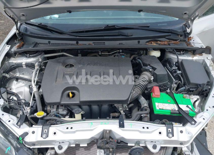 Photo 10 of 2017 Toyota Corolla SE SPECIAL EDITION (VIN 5YFBURHE1HP630449)