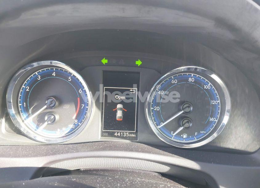 Photo 14 of 2017 Toyota Corolla SE SPECIAL EDITION (VIN 5YFBURHE1HP630791)