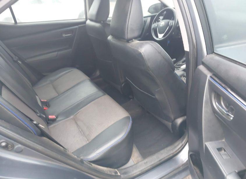 Photo 8 of 2017 Toyota Corolla SE (VIN 5YFBURHE1HP633951)