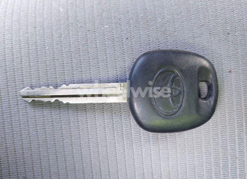 Photo 11 of 2017 Toyota Corolla L (VIN 5YFBURHE1HP649292)