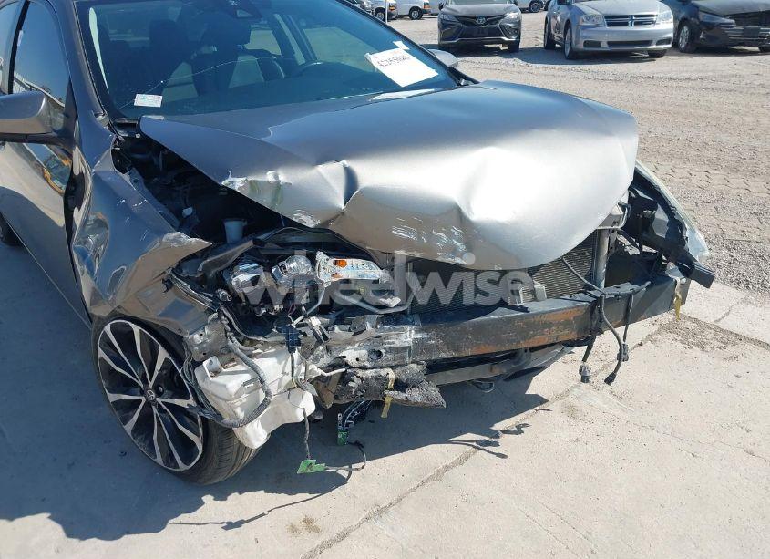 Photo 6 of 2017 Toyota Corolla SE (VIN 5YFBURHE1HP650443)