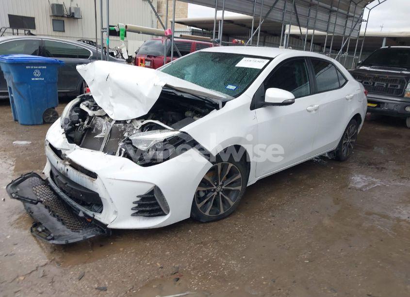 Photo 2 of 2017 Toyota Corolla SE (VIN 5YFBURHE1HP653214)