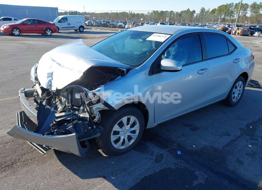 Photo 2 of 2017 Toyota Corolla L (VIN 5YFBURHE1HP666402)