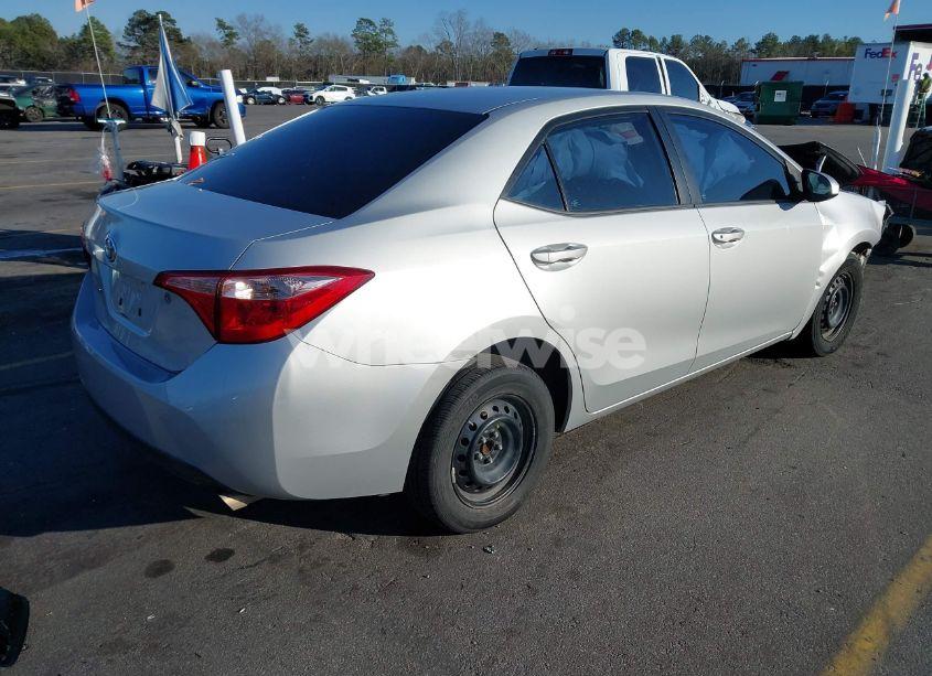 Photo 4 of 2017 Toyota Corolla L (VIN 5YFBURHE1HP666402)