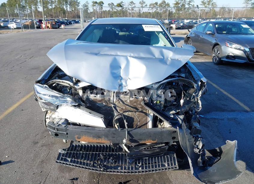 Photo 6 of 2017 Toyota Corolla L (VIN 5YFBURHE1HP666402)