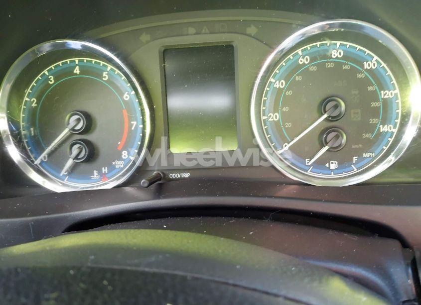 Photo 7 of 2017 Toyota Corolla L (VIN 5YFBURHE1HP666402)