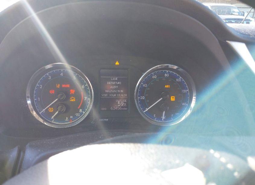 Photo 7 of 2017 Toyota Corolla LE (VIN 5YFBURHE1HP683569)