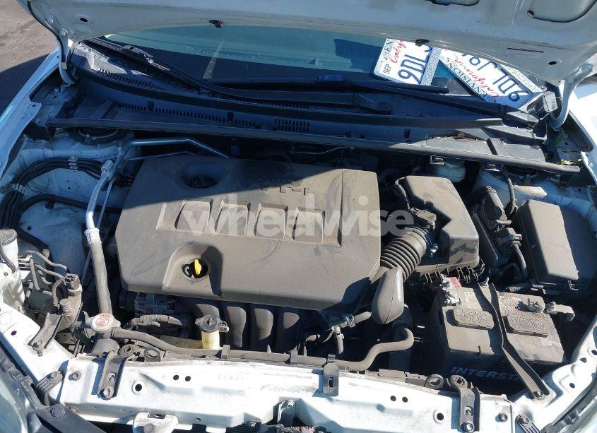 Photo 10 of 2017 Toyota Corolla LE (VIN 5YFBURHE1HP692823)