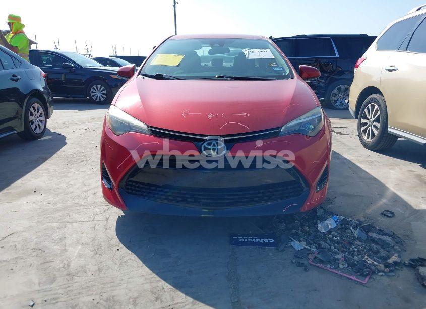 Photo 13 of 2017 Toyota Corolla LE (VIN 5YFBURHE1HP711919)