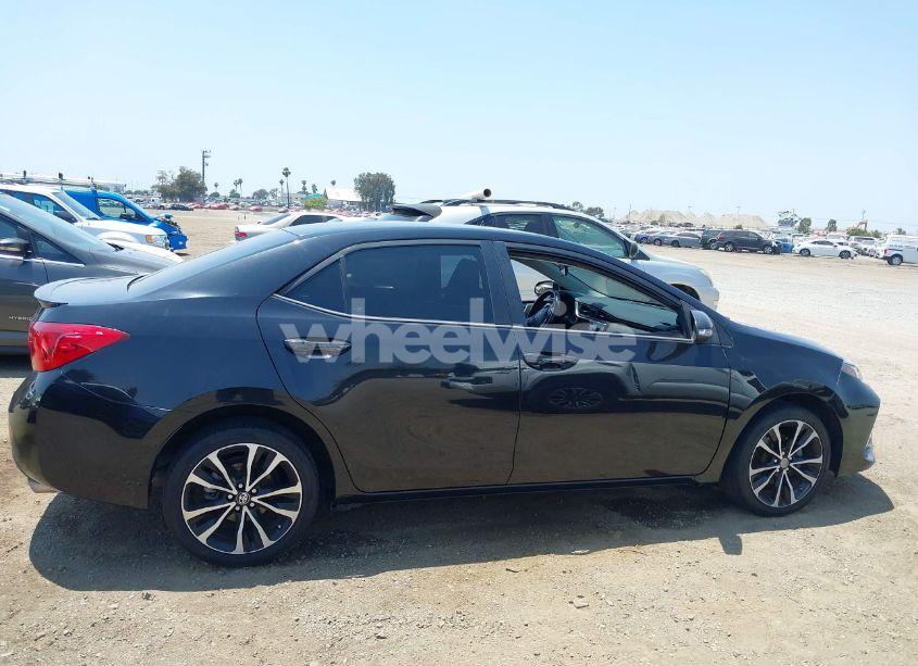 Photo 13 of 2017 Toyota Corolla SE (VIN 5YFBURHE1HP712536)