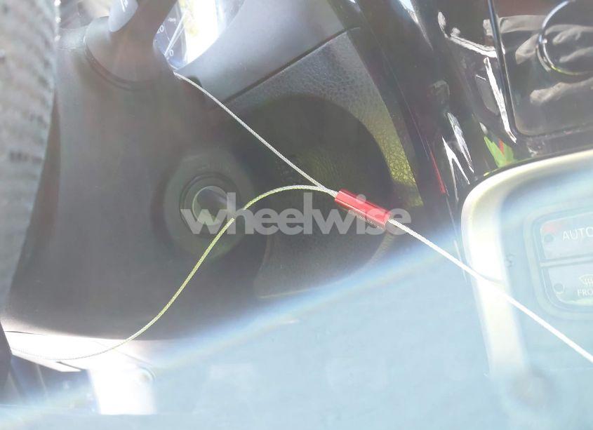 Photo 11 of 2017 Toyota Corolla SE (VIN 5YFBURHE1HP713489)