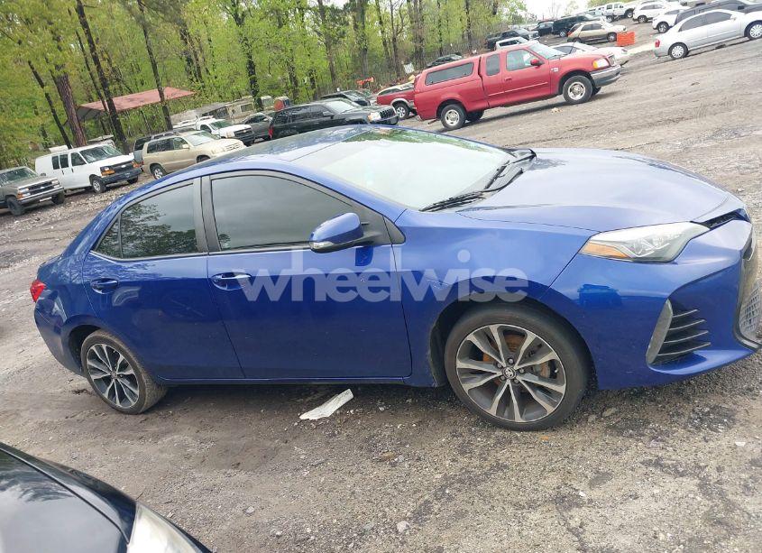 Photo 13 of 2017 Toyota Corolla SE (VIN 5YFBURHE1HP713489)