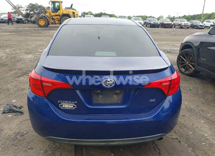 Photo 16 of 2017 Toyota Corolla SE (VIN 5YFBURHE1HP713489)