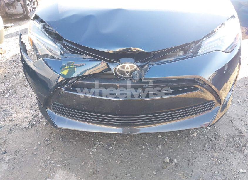 Photo 6 of 2017 Toyota Corolla LE (VIN 5YFBURHE1HP722550)