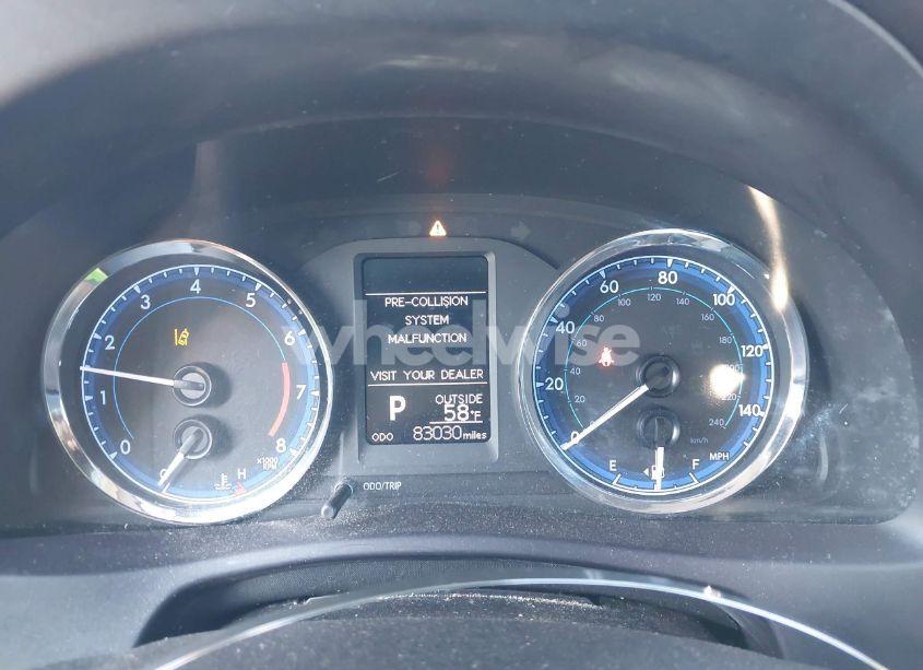 Photo 7 of 2017 Toyota Corolla LE (VIN 5YFBURHE1HP722550)