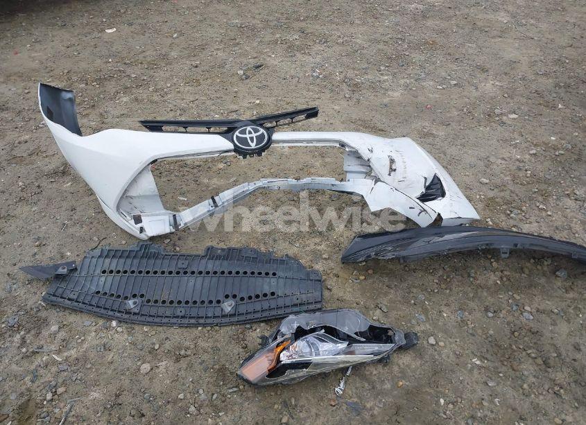 Photo 12 of 2017 Toyota Corolla LE (VIN 5YFBURHE1HP724007)