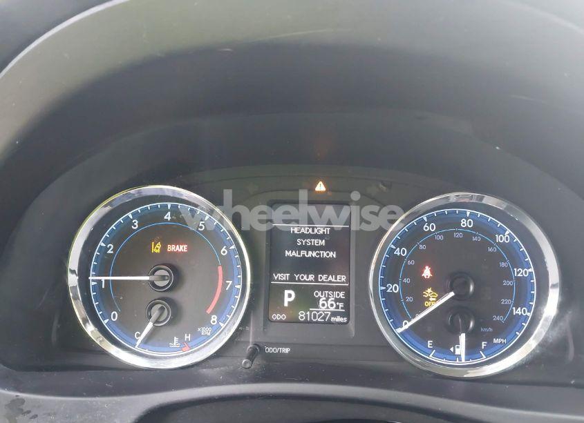 Photo 7 of 2017 Toyota Corolla LE (VIN 5YFBURHE1HP724007)