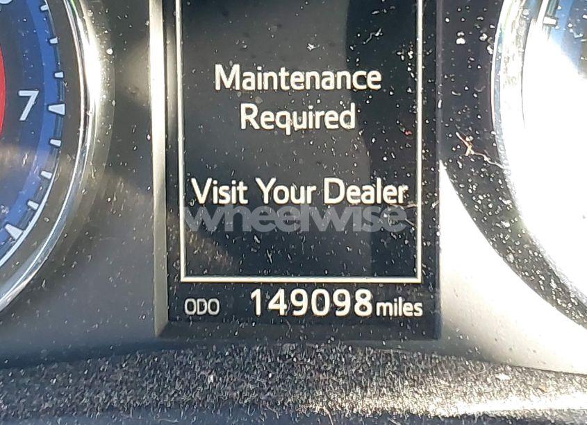 Photo 15 of 2017 Toyota Corolla SE (VIN 5YFBURHE1HP724749)