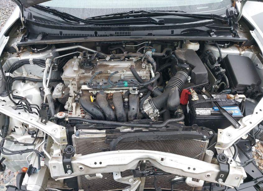 Photo 10 of 2017 Toyota Corolla LE (VIN 5YFBURHE1HP737212)