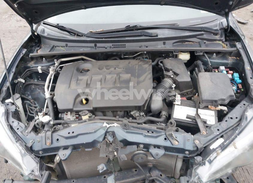 Photo 10 of 2017 Toyota Corolla LE (VIN 5YFBURHE1HP737646)