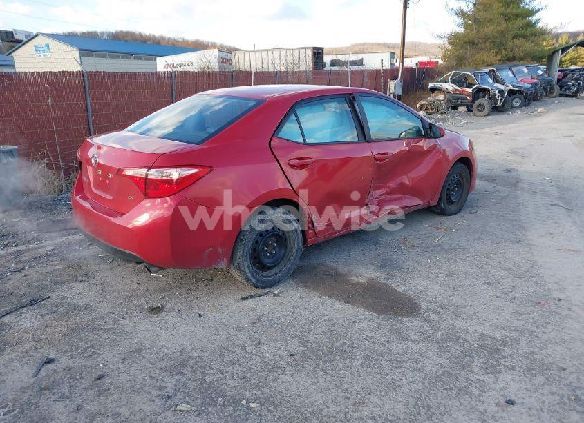 Photo 4 of 2018 Toyota Corolla LE (VIN 5YFBURHE1JP755165)