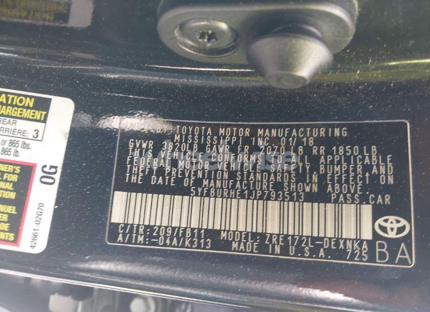 Photo 9 of 2018 Toyota Corolla LE (VIN 5YFBURHE1JP793513)