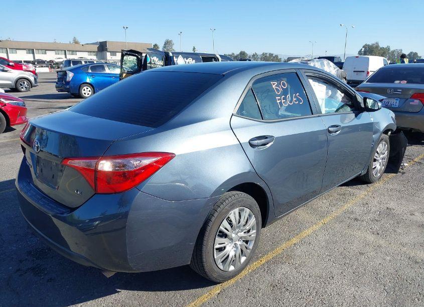 Photo 4 of 2018 Toyota Corolla LE (VIN 5YFBURHE1JP795312)