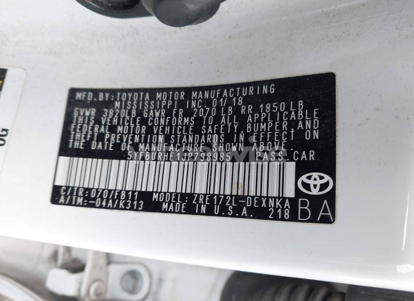 Photo 9 of 2018 Toyota Corolla LE (VIN 5YFBURHE1JP798985)