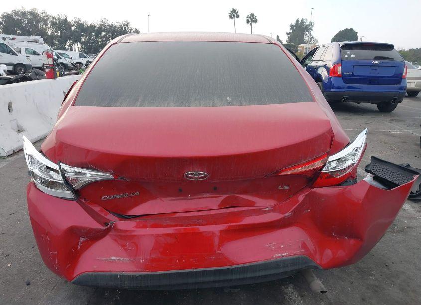 Photo 16 of 2018 Toyota Corolla LE (VIN 5YFBURHE1JP809953)