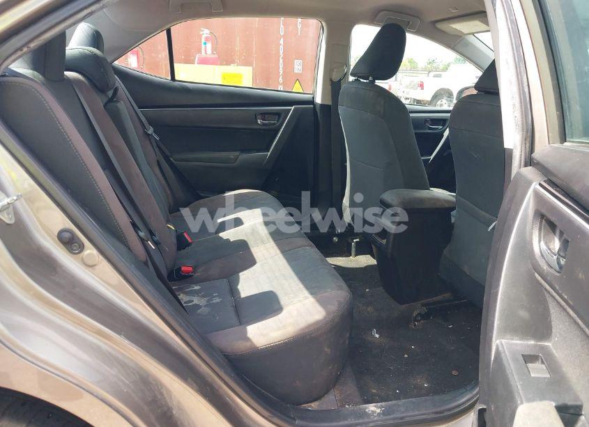 Photo 8 of 2018 Toyota Corolla LE (VIN 5YFBURHE1JP855556)