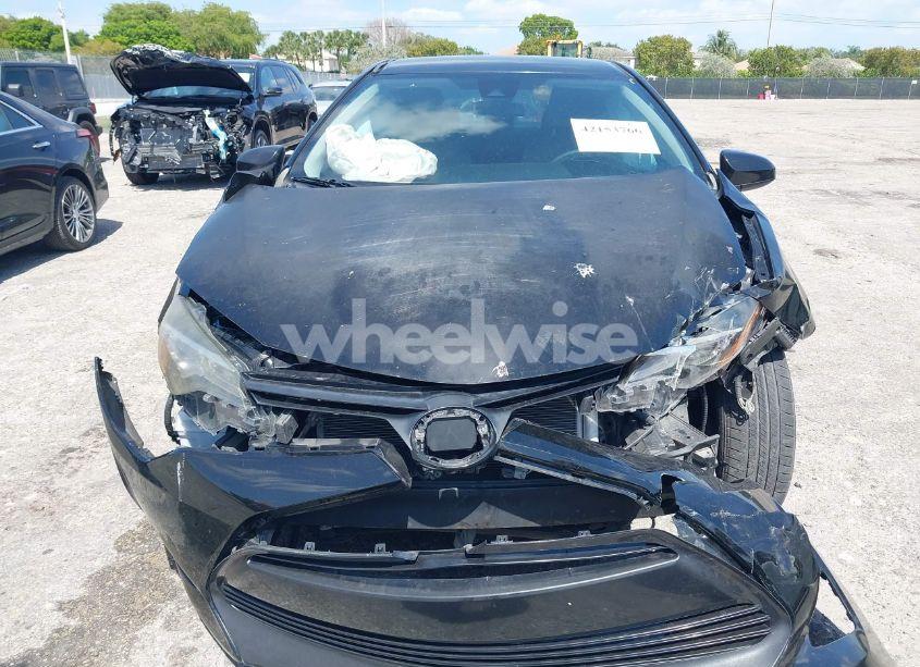 Photo 12 of 2019 Toyota Corolla LE (VIN 5YFBURHE1KP865263)