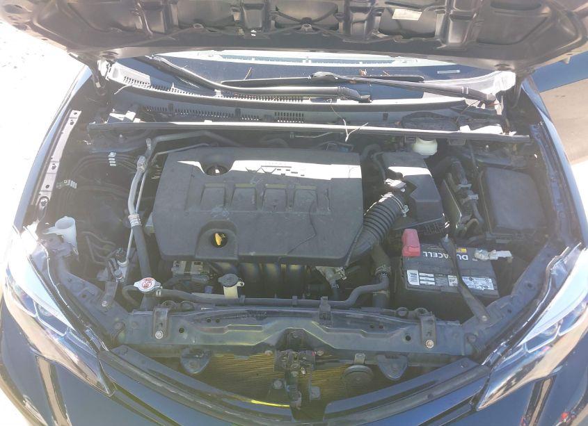 Photo 10 of 2019 Toyota Corolla SE (VIN 5YFBURHE1KP869104)